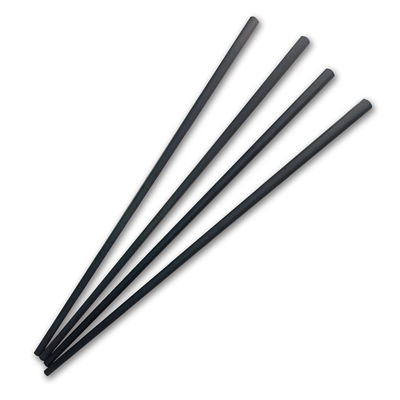 Tubes coniques en fibre de carbone à faible déflexion noir UD direct mat