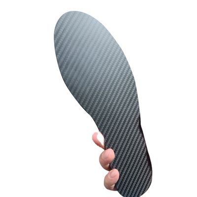Une semelle en fibre de carbone pour les fractures du pied améliore vos performances et votre rétablissement