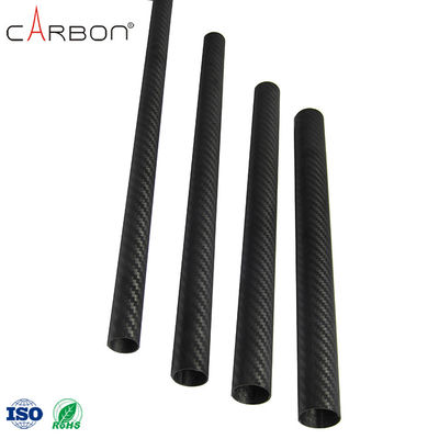 200 Finition tube en fibre de carbone 3K pour le nettoyage des gouttières sous vide