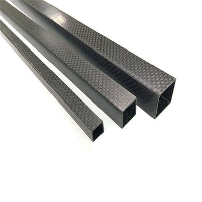 Pipe en fibre de carbone de 3 mm carrés non volatile pour le processus de production de chaussures