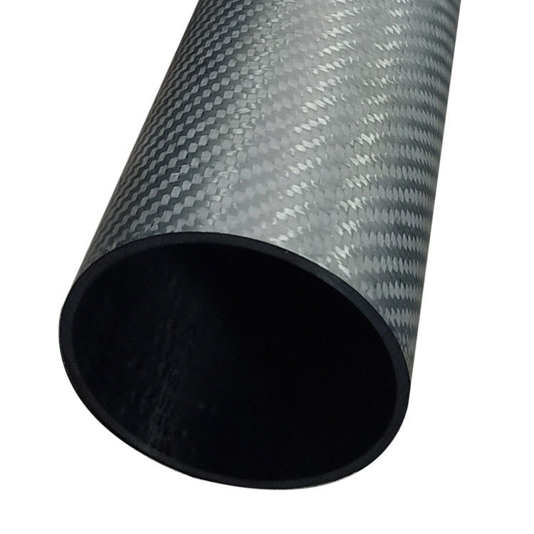 Tubes en fibres de carbone de grande taille en tubes coniques de 80 mm à 100 mm avec une teneur en carbone de 100%