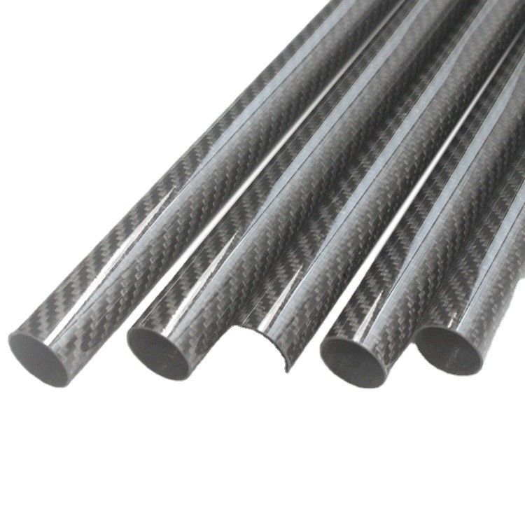 Temps de production 35-45 jours Tube en fibre de carbone rond OD de 40 mm Tube en fibre de carbone mate de 3,5 m