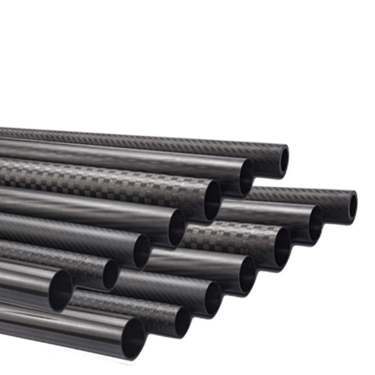 Épaisseur personnalisée Poteaux de poussée en fibre de carbone 21 pieds Longueur 0,5-25,4 mm Diamètre multi-section